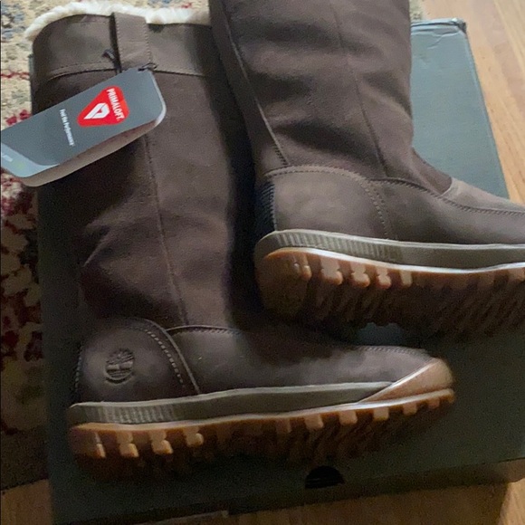 Timberland Shoes - BNWT Timberland women suede brown boots 7.5 & 9.5